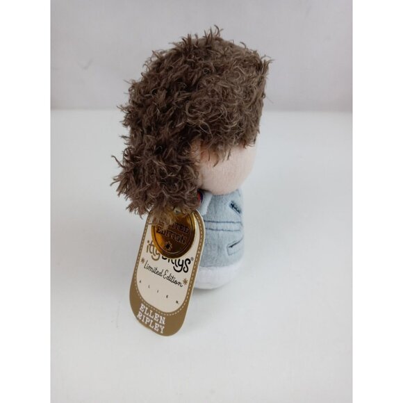 New Hallmark Itty Bittys Alien  Ellen Ripley Limited Edition 5". - Picture 2 of 5